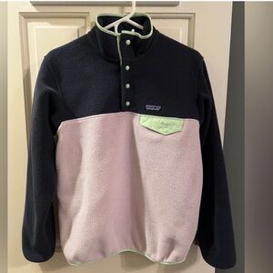 Patagonia Women’s Lightweight Synchilla Snap-T Fleece Pullover